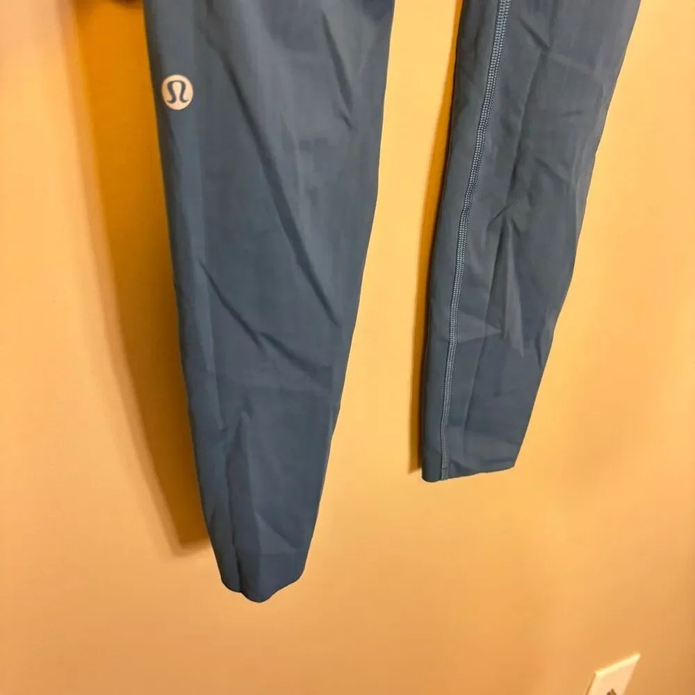 Lululemon Blue High Rise Fast and Free Tight‎ Leggings with Pockets 4